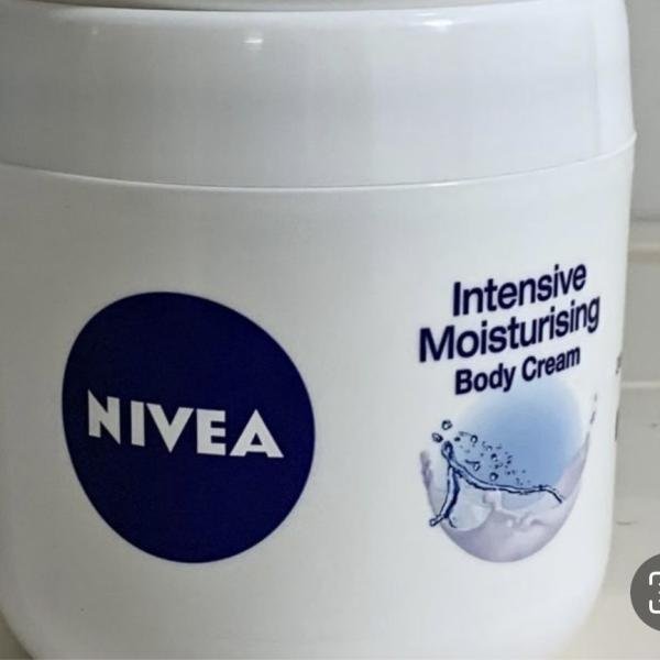 Nivea Intensive Monitoring Cream 400ML