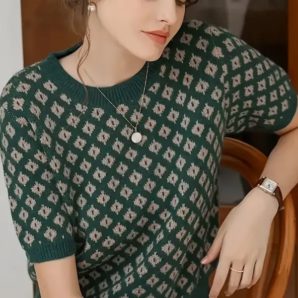 Women's Geometric Contrast Color-Block Sweate