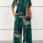 Two-Piece Set with Short Sleeves and Long Pants