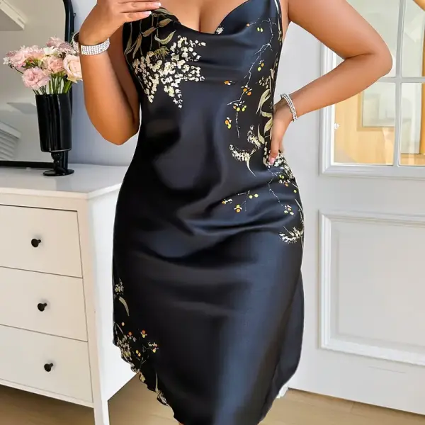 lack & Golden Floral Print Spaghetti Strap Nightgown