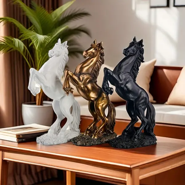 Resin Horse Statue 1pc